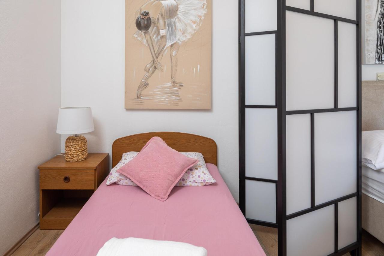 Boja Nel Blu Apartment Stanici Bagian luar foto