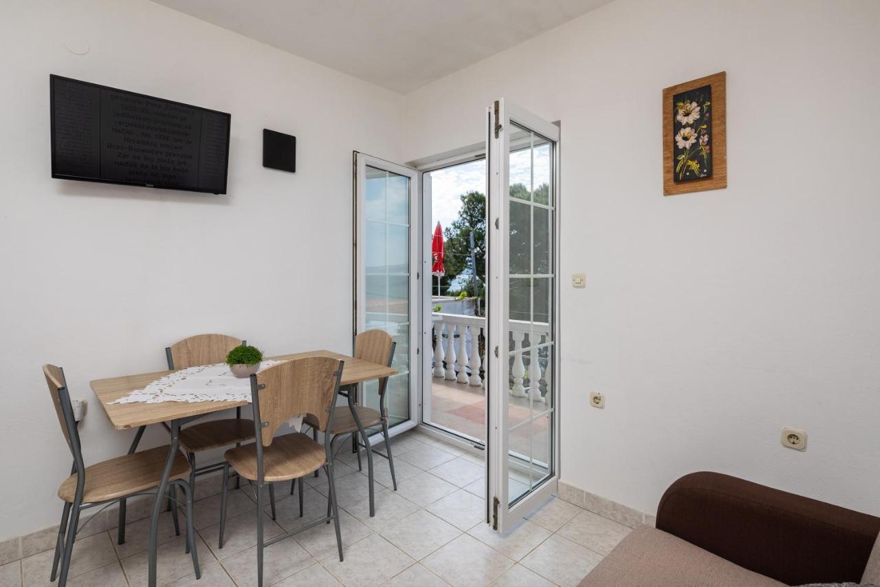 Boja Nel Blu Apartment Stanici Bagian luar foto
